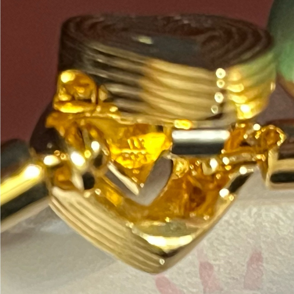 Brand New Pandora radiating heart clasp bangle Bracelet 14k gold plating - Picture 6 of 7
